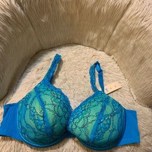 Women’s Cacique Bra NWT